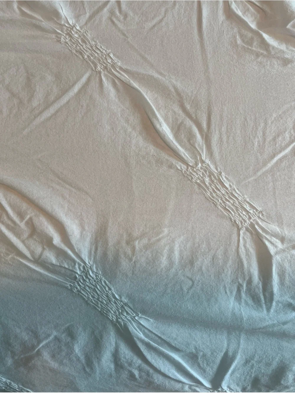 Pottery Barn White Pinched-Pleat Style Duvet Cover